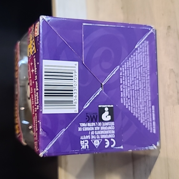 Magic 8 Ball - Ask Questions and See What Answers You Get! - Picture 9 of 12